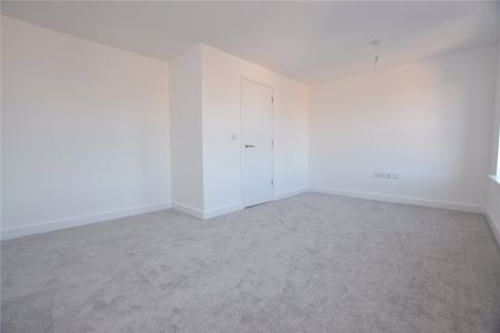 149, Magnolia Road, Seacroft, Leeds, West Yorkshire, LS14 6WQ - Photo 3