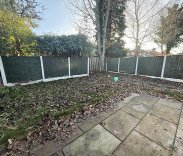 3 bedroom semi-detached house to rent - Photo 3