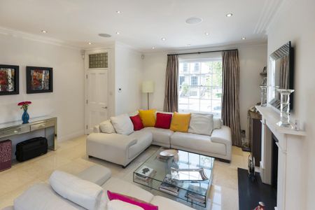 4 bedroom terraced house to rent - Photo 3