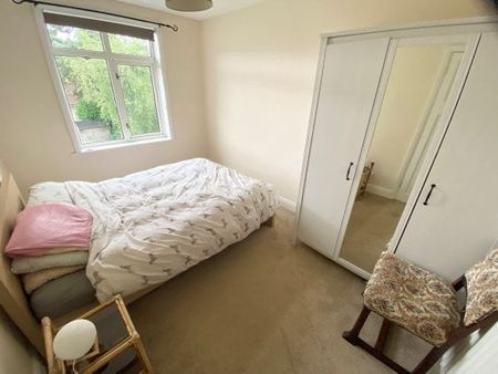 Whitenap Lane, Romsey - Photo 4