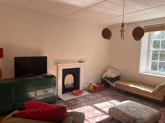 7 bedroom detached house to rent - Photo 1