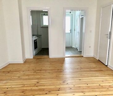 renovierte Single-Wohnung kurzfristig frei - Photo 1