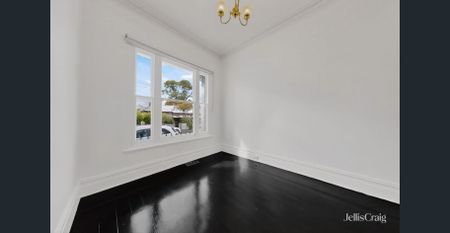 Stunning 4 bedroom Victorian Terrace - Photo 4