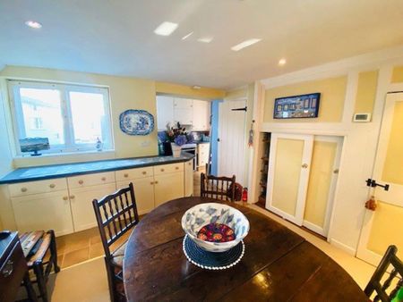 Fishermans Cottage 32, South Street, 32 South Street - Photo 4