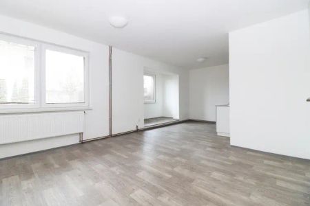 Pronájem zděného bytu 1+kk, Letní ulice, Jihlava - Photo 5