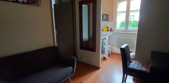 Appartement F2 meublé - Fac de droit / fac de lettre - Photo 2