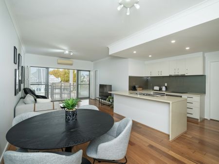 2/226 Beaufort Street, PERTH - Photo 3