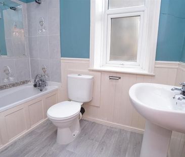 2 bedroom terraced house to rent - Photo 1