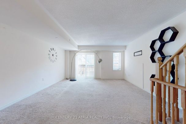 For Lease - 2620 Deputy Minister Path, Oshawa, Ontario - Photo 1