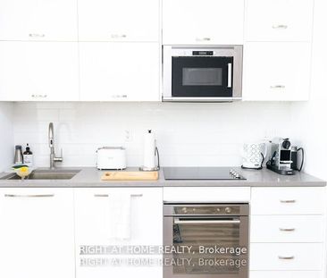 TEN93 Queen West Condos - Photo 6