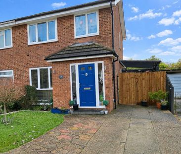 3 bedroom semi-detached house to rent - Photo 5