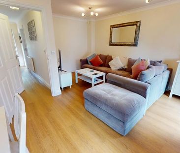3 bedroom end of terrace house to rent - Photo 3