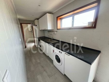 Apartamento T2+1 em Porto - Photo 3