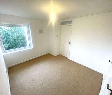 Chumleigh Court, Gordon Road, Shenfield, CM15 - Photo 4