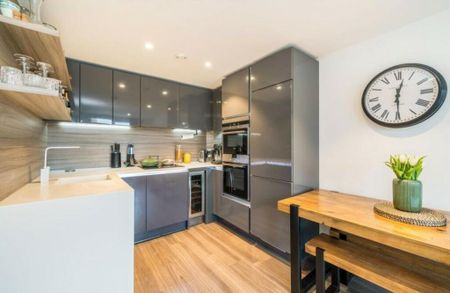 2 bedroom flat to rent - Photo 4