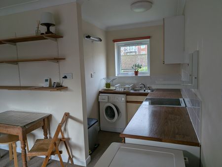 Studio Flat, Lingdale Place, SO17 - Photo 5