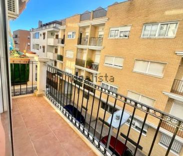 Alquiler de piso en Almoradí - Foto 3