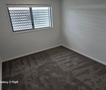 GREAT LOCATION, NEWLY CONSTRUCTED, LUXURY, ULTRA MODERN 4 Bedroom ,... - Photo 5