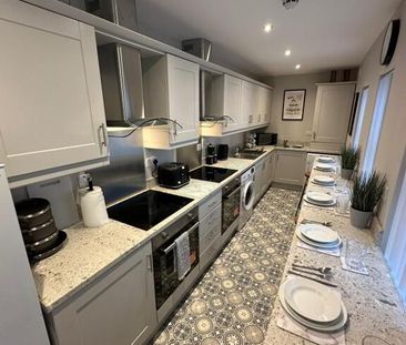 Room 5, 95 Enfield St, Belfast, BT13 3DJ - Photo 5