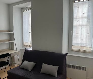 T1 - RUE ROBESPIERRE - 21.27 m² - Photo 4