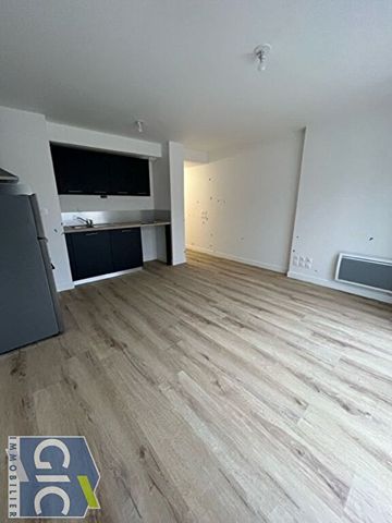 Location Appartement 1 pièce 30m² - Photo 4