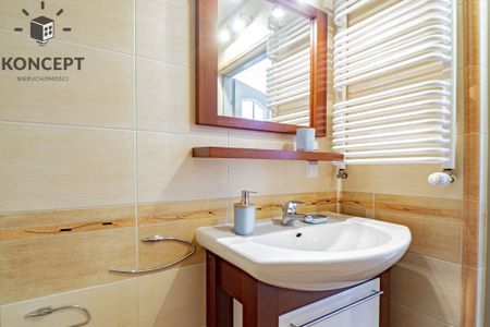 Kawalerka w sercu miasta, winda, parking - Zdjęcie 2