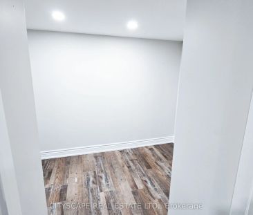 121 Ashdale Road #Lower - Photo 4