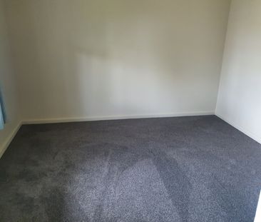 Lyndon Road East , Akina - Photo 6