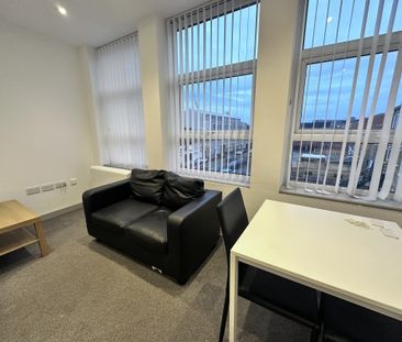 Cleveland Street, Doncaster - Photo 1