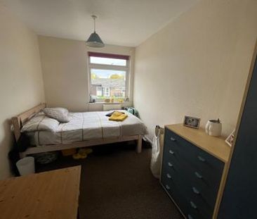 74 Kemsing Gardens, Canterbury - Photo 6