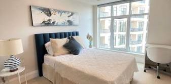 Fully Furnished 1 Bed + Den Luxury Suite Steps to Subway Station in Bl - Photo 2