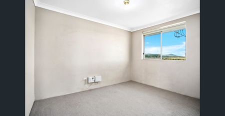 Easy-Care Lifestyle - Photo 5