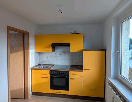 Renovierte 2-Raum Wohnung in Wilkau-Haßlau / OT Silberstraße - Photo 1