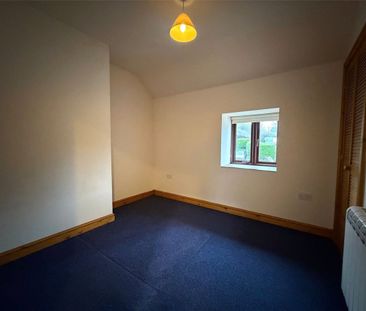 Cadole, Mold, Flintshire, CH7 - Photo 4