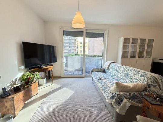 ELEGANTE APPARTAMENTO DI 2.5 LOCALI NEL CUORE DI LUGANO - Photo 1