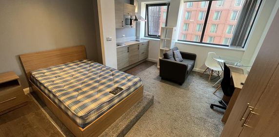 Studio to rent - Photo 2