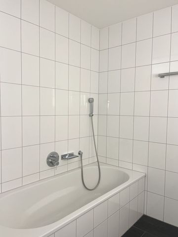 3.5-Zimmer Erdgeschosswohnung mit Wintergarten! - Foto 2