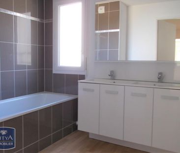 Location Appartement 3 pièces 71m² ST NAZAIRE 44600 - Photo 4