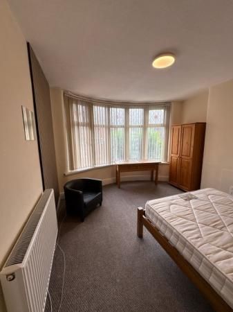 Mauldeth Road, Withington, Manchester, M14 - Photo 3