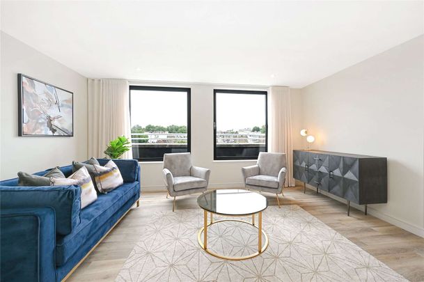 A truly stunning brand new two bedroom apartment with the most impressive 200sqft terrace spanning the entire width of the apartment. - Photo 1