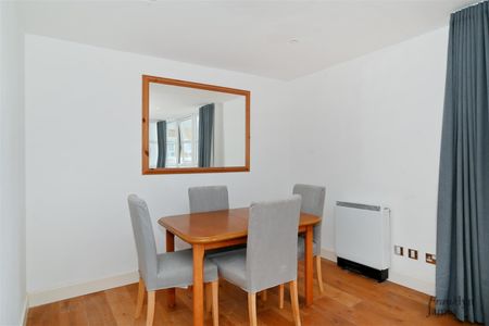 Pierhead Lock, E14 3FD, London - Photo 3