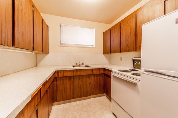 Unit 13 - Photo 1