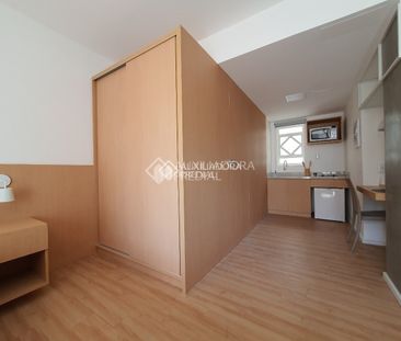 Apartamento com 1 quarto e 42m² para alugar em Centro Histórico, Po... - Photo 3