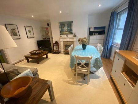 3 bedroom flat to rent - Photo 2