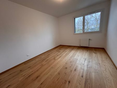 Location Appartement 3 pièces 60m² - Photo 3