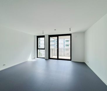 Bezugsfertige 3-Zi.-Wohnung mit besonderer Ausstattung für die klei... - Foto 1