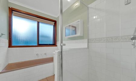 For private inspections please contact catie@sweeneyea.com.au. - Photo 3