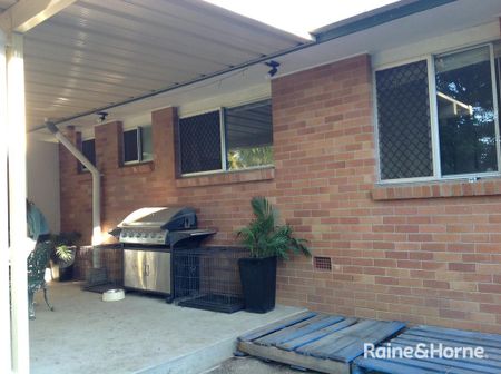 Unit 1/4 Gladstone Street, Eimeo, QLD 4740 - Photo 4