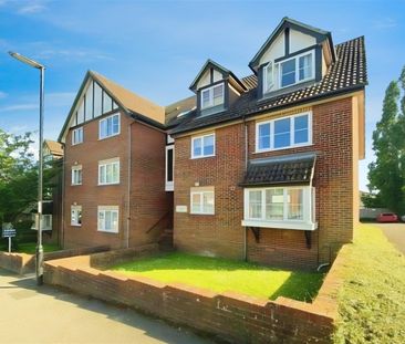 Westmarch Court, SO17 - Photo 1