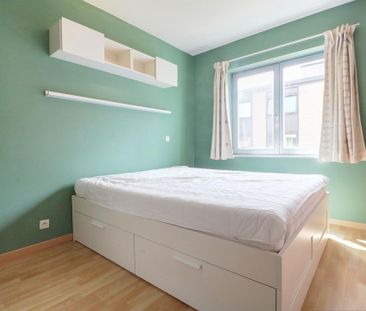 Appartement - à louer - Photo 2